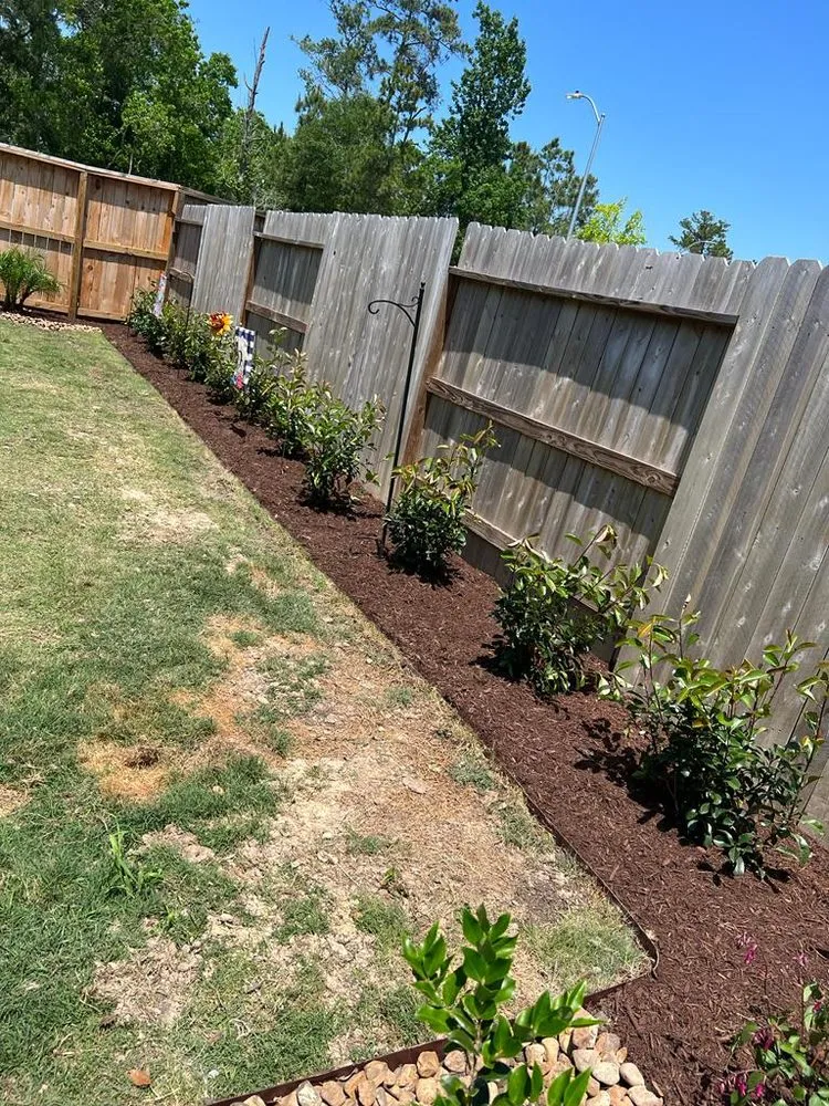 Trusted residential landscaping in Houston, TX by Carlos landscaping