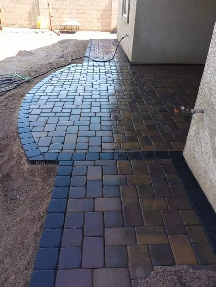 Affordable lawn care service in Phoenix, AZ by Carlos landscaping