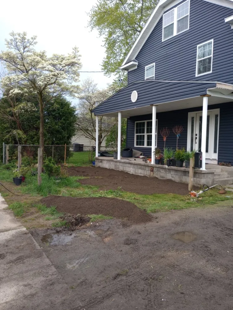 Reliable lawn care service experts serving Erie, PA - Carlos Landscaping Snow Removal