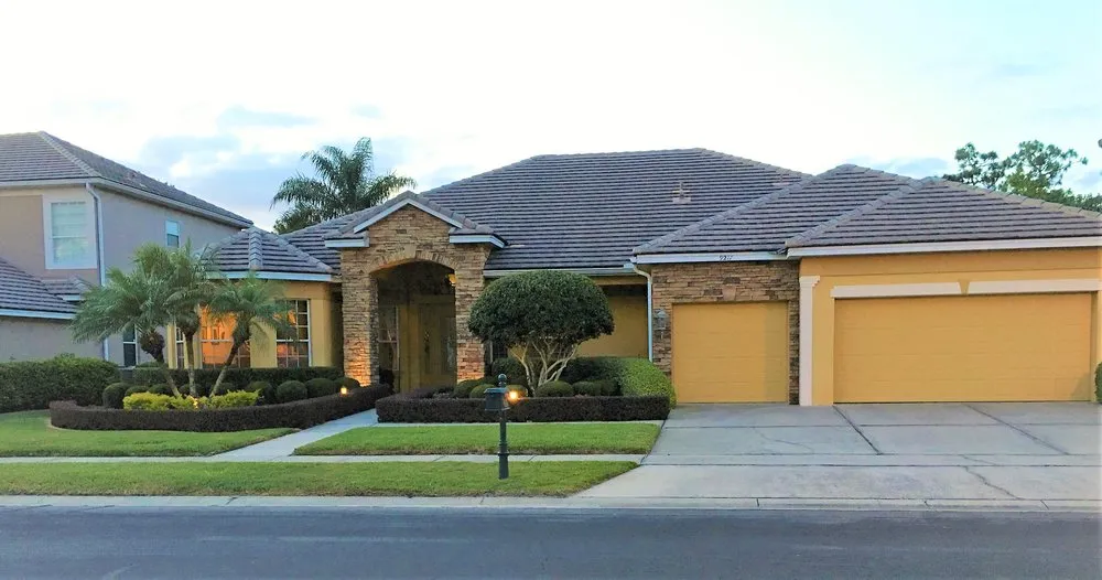 Top-rated landscaping services in Orlando, FL by Carlos Lawn Care Services