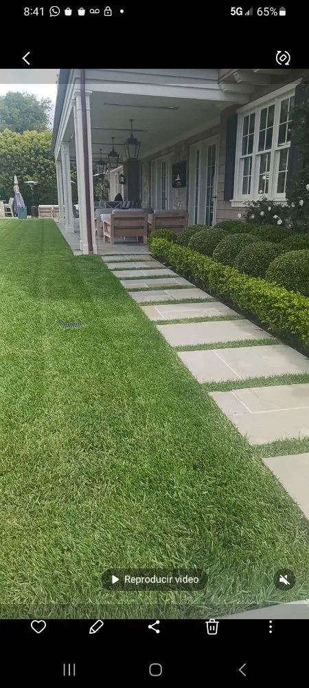 Reliable outdoor landscaping with custom design across Bakersfield, CA - Carlos Yard Servíce