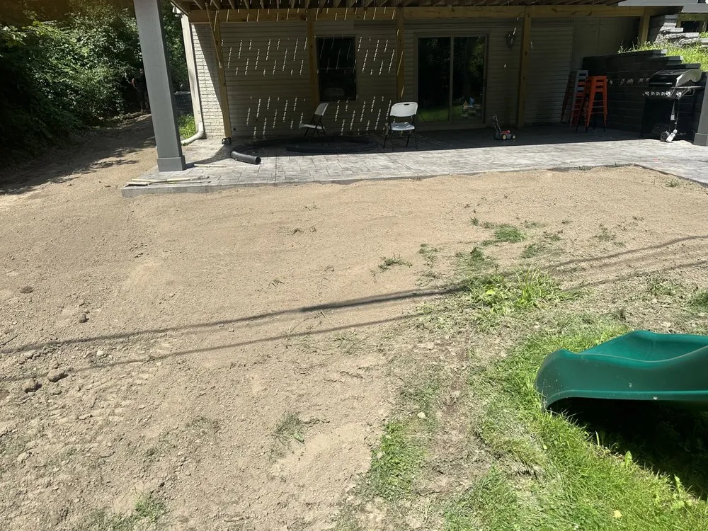 Custom lawn mowing service in Waterford Township, MI - Carlson Lawn