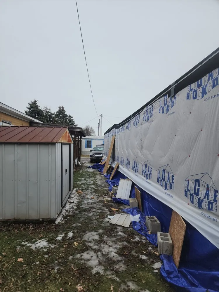 Professional lawn mowing service for homes in Findlay, OH by Carl&Sons Property Services