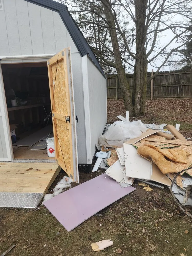 Affordable yard maintenance in Findlay, OH - Carl&Sons Property Services