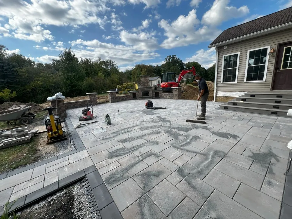 Affordable landscape installation experts serving Middlefield, OH - Carmel Landscapes