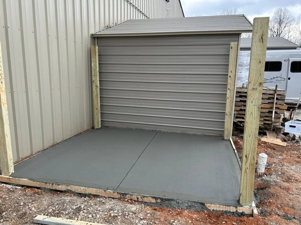 Professional garden landscaping in Columbia, SC - Carolina Curb Pros