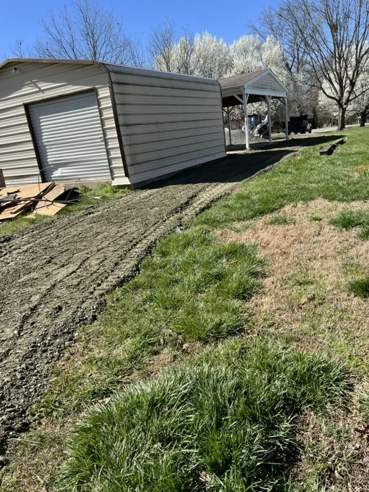 Reliable yard cleanup service experts serving Bahama, NC - Carolina Custom Hardscapes
