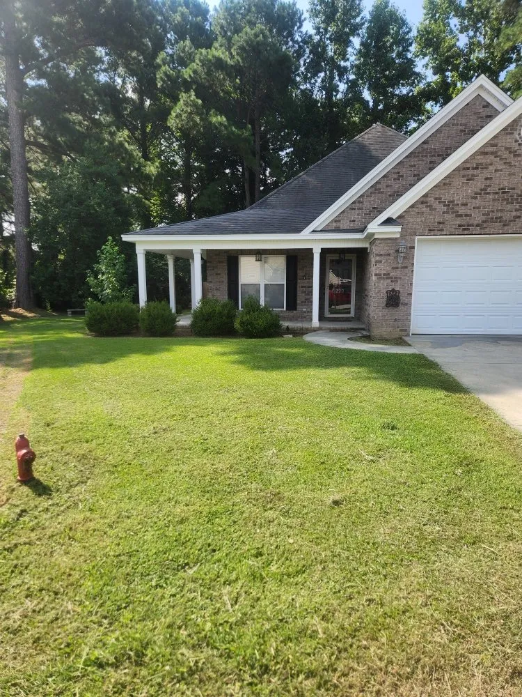 Reliable lawn care service for outdoor upgrades across Effingham, SC - Carolina Eastern Property Services