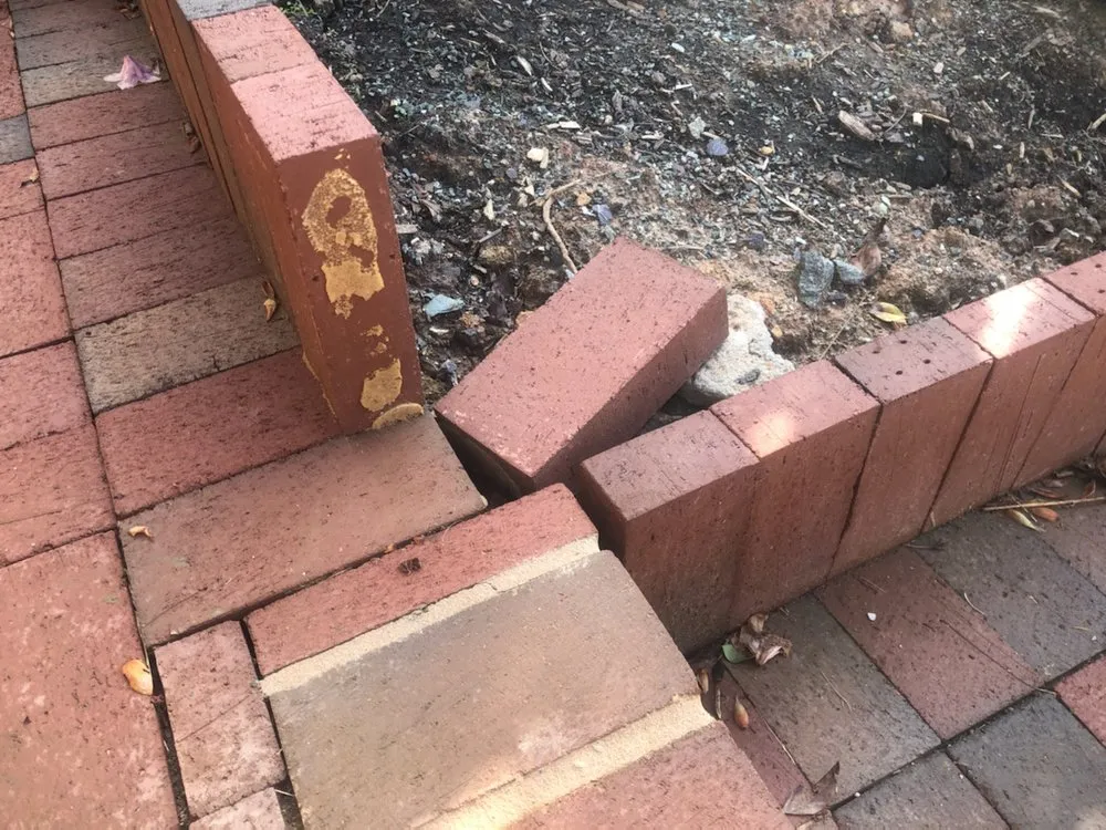 Professional lawn care service in Durham, NC - Carolina Garden Company