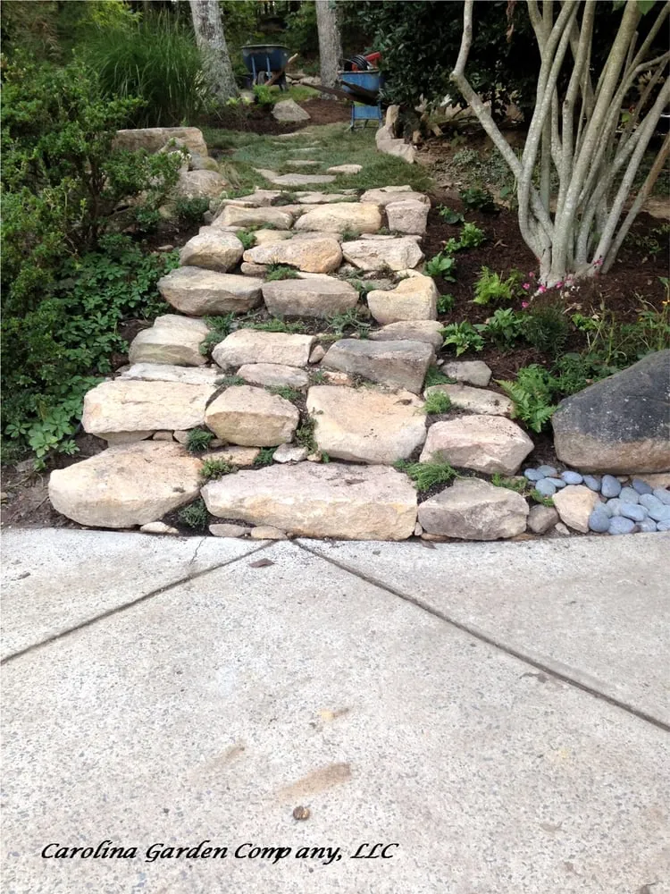 Expert lawn mowing service experts serving Durham, NC - Carolina Garden Company