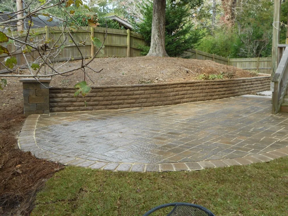 Custom landscape design with custom design in Newport, NC by Carolina Green Landscaping