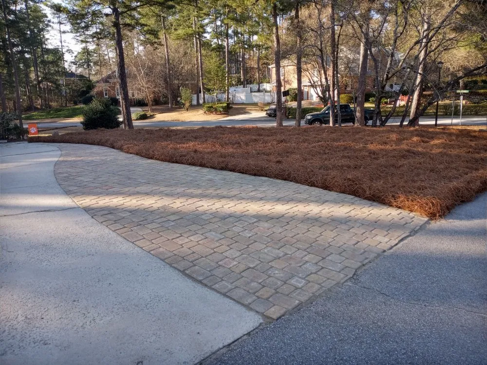 Custom landscaping services experts serving Columbia, SC - Carolina Hardscapes