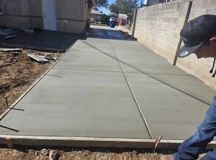 Local yard maintenance for residential properties across Fayetteville, NC - Carolina landscap hard scape concrete