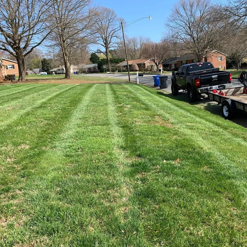 Expert lawn mowing service in Kernersville, NC - Carolina Mowing Concepts