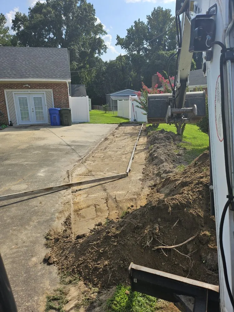 Local yard maintenance in Wilson, NC - Carolina ServiceZ