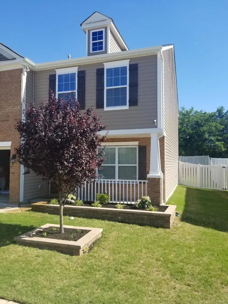 Professional lawn mowing service experts serving Concord, NC - Carolina Turf Services