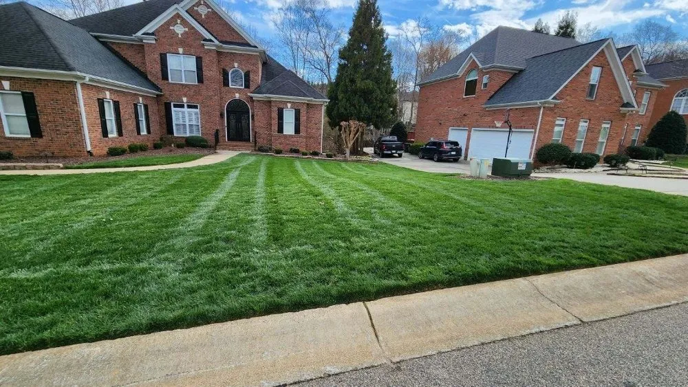 Reliable lawn care service in Indian Trail, NC - Carolina's Landscaping