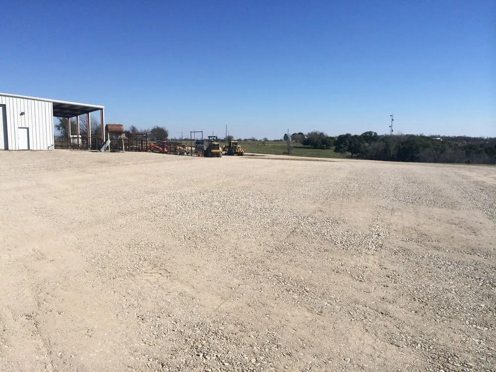 Custom landscape design in Stephenville, TX - Carpenter Dirt Work