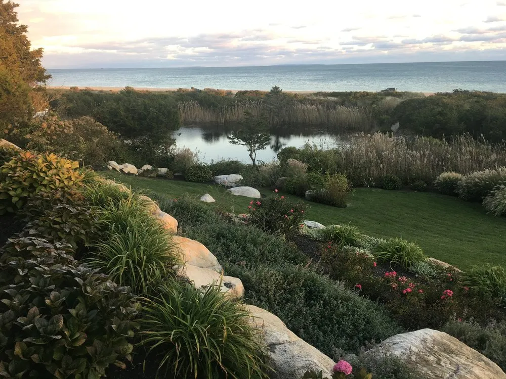 Professional garden landscaping experts serving Essex, CT - Carpenter Landscape & Lawn Care