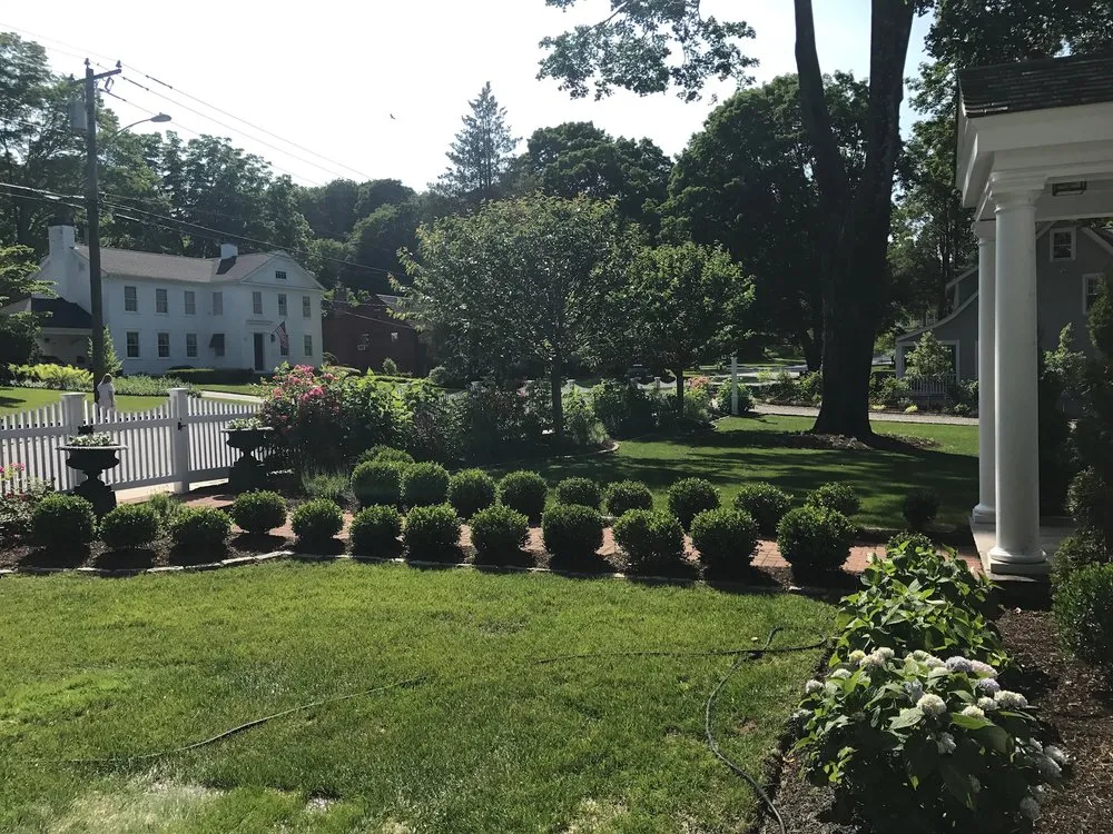 Professional lawn mowing service experts serving Essex, CT - Carpenter Landscape & Lawn Care