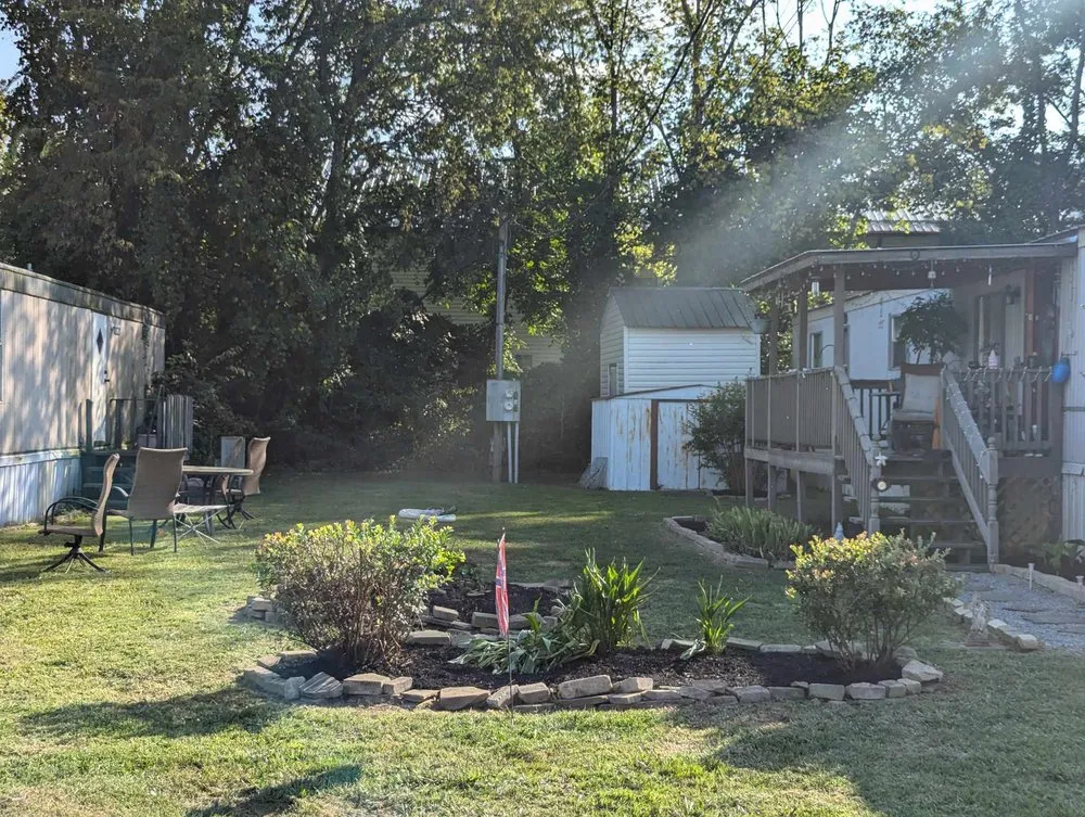 Top-rated landscape design with custom design across Pigeon Forge, TN - Carper's Yard Cutters