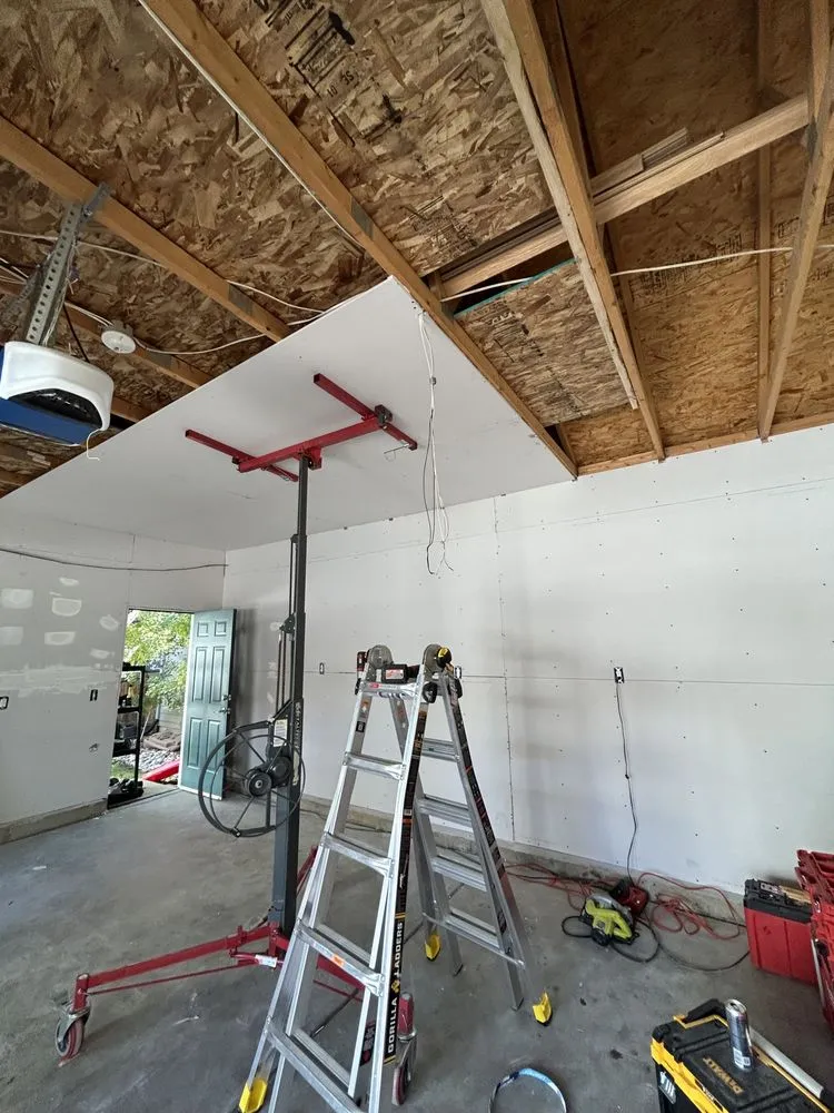 Affordable yard maintenance experts serving Westminster, CO - Carreras Handy Man Business