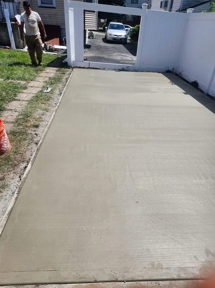 Top-rated landscape installation with custom design in Trenton, NJ by Carrillo construsction