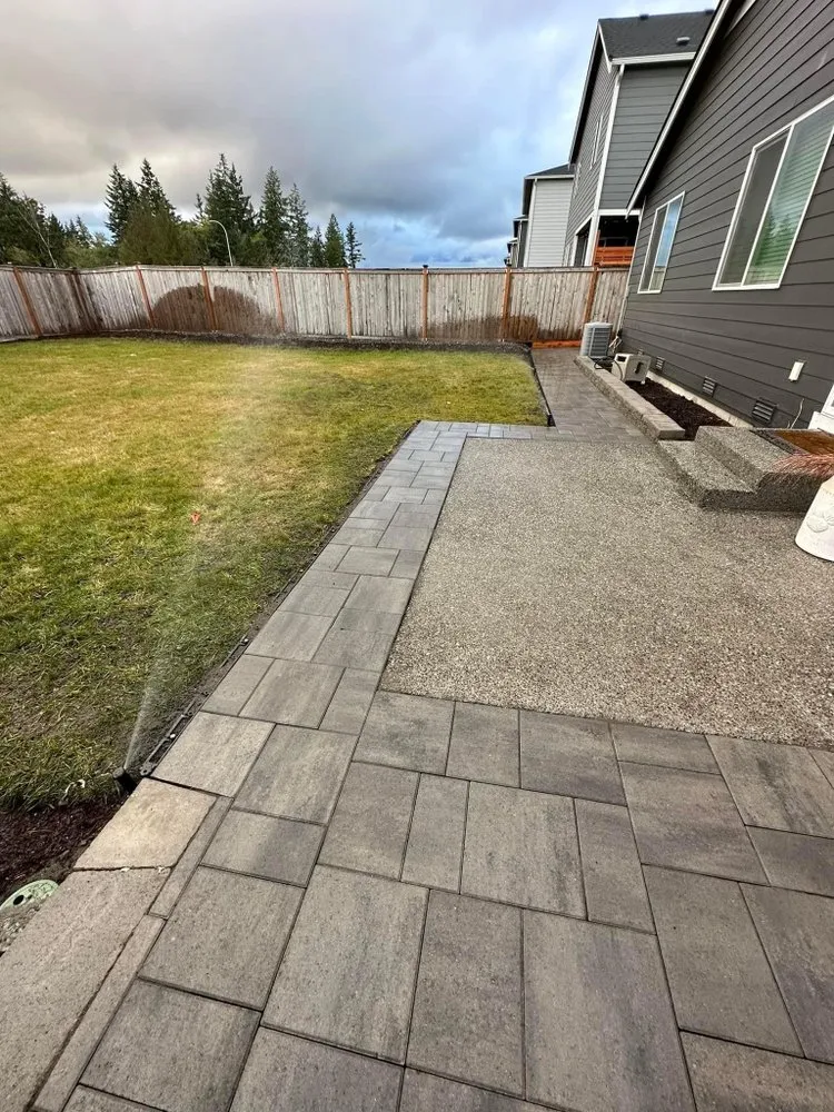 Reliable yard maintenance in Bremerton, WA by Carrillo Landscape
