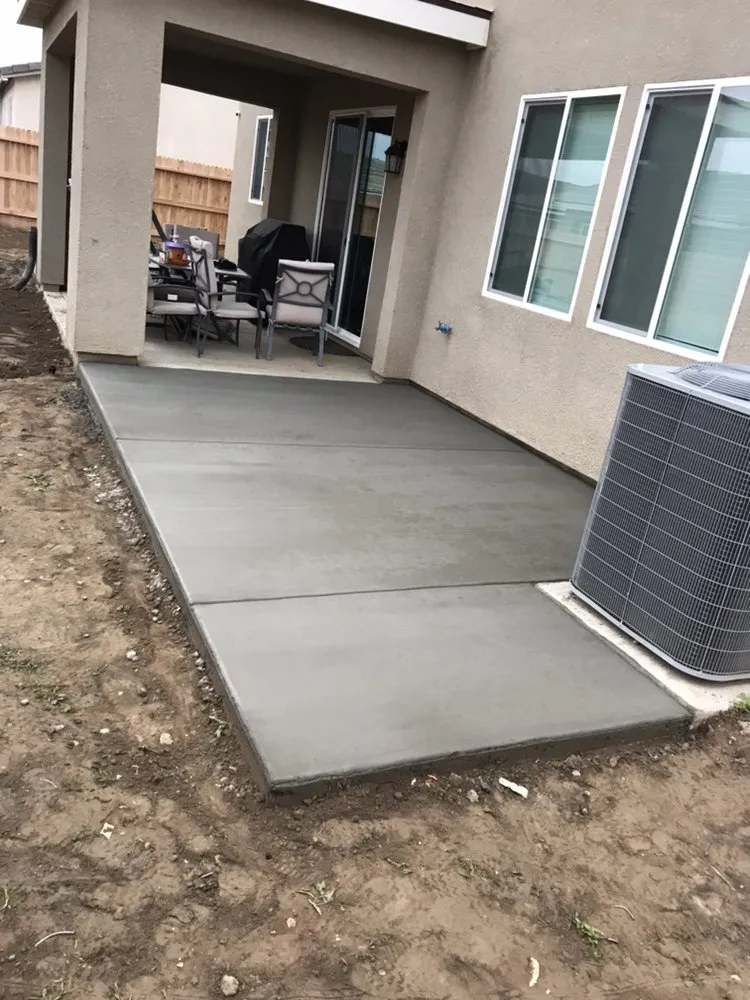 Expert lawn care service in Hanford, CA - Carrillos Gardening Service