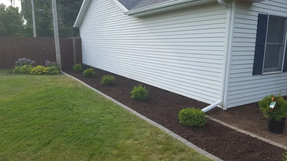 Reliable outdoor landscaping in Sterling, IL - Carrillo's Lawn Service