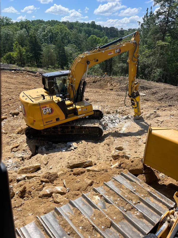 Top-rated yard maintenance experts serving Ellijay, GA - Carroll Brothers Grading