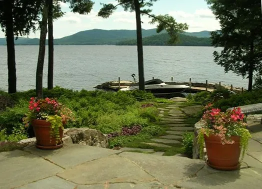 Top-rated landscaping services for year-round maintenance across Wolfeboro, NH - Carroll County Landscape