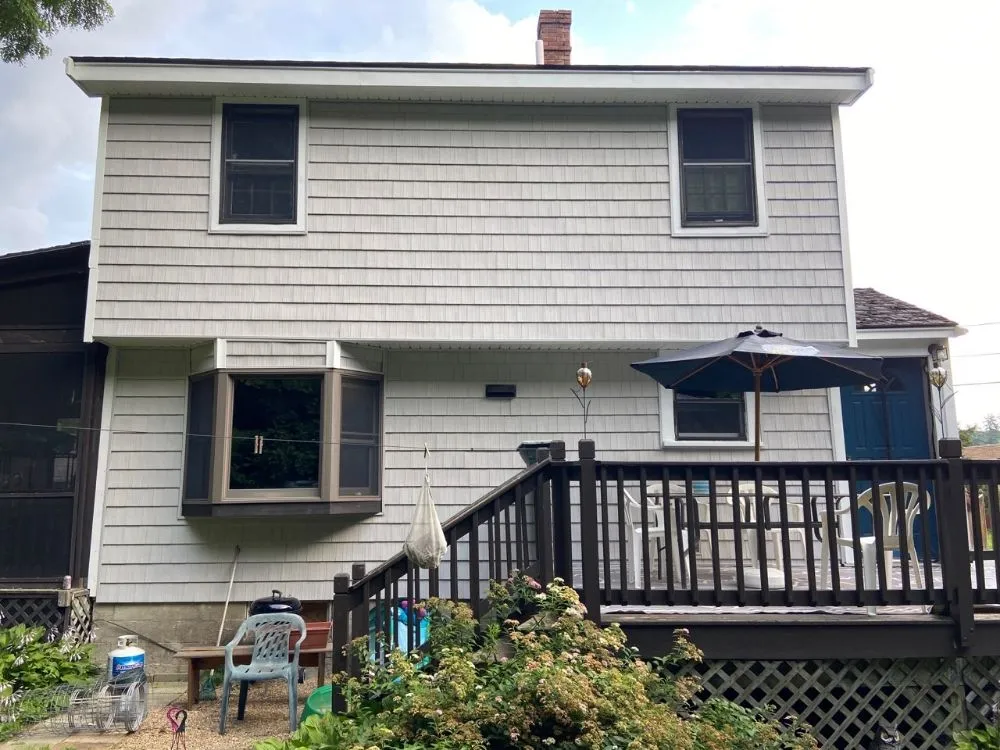 Top-rated yard maintenance experts serving Dracut, MA - Carroll Lawn Care