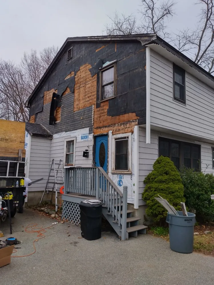 Expert lawn mowing service in Dracut, MA - Carroll Lawn Care