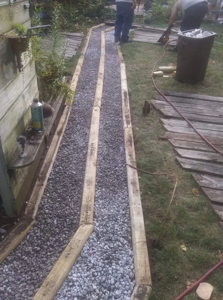 Custom outdoor landscaping experts serving Elkhart, IN - Carrs Landscaping