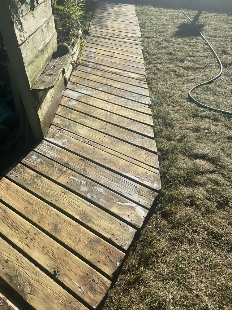 Local yard maintenance in Elkhart, IN - Carrs Landscaping