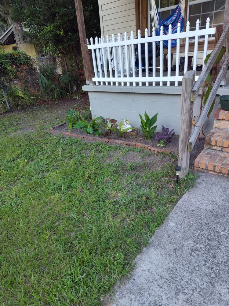 Professional lawn mowing service near you in Brunswick, GA by Carruthers Family Landscaping