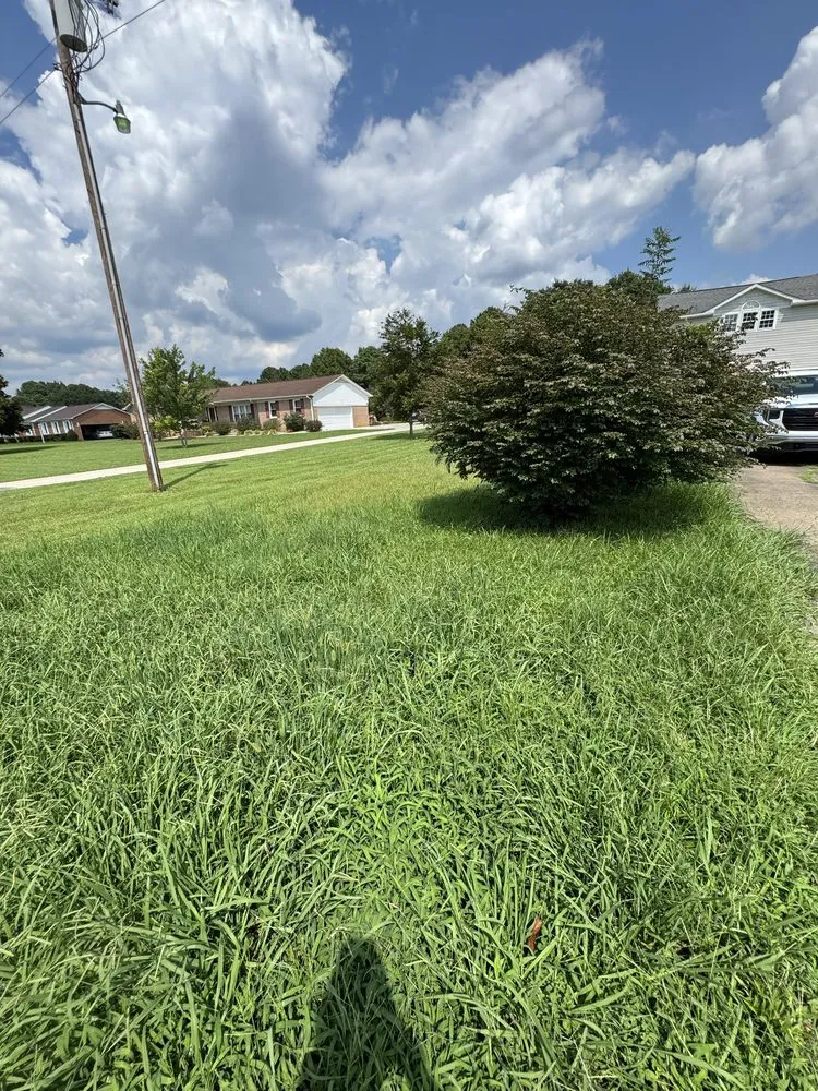Trusted garden landscaping for residential properties across McConnells, SC - Car’s Custom Lawn Care