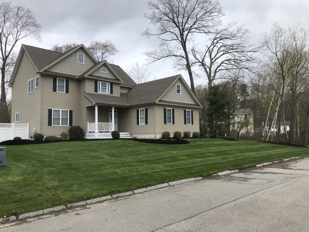 Top-rated yard cleanup service experts serving Haverhill, MA - Carsanaro landscaping