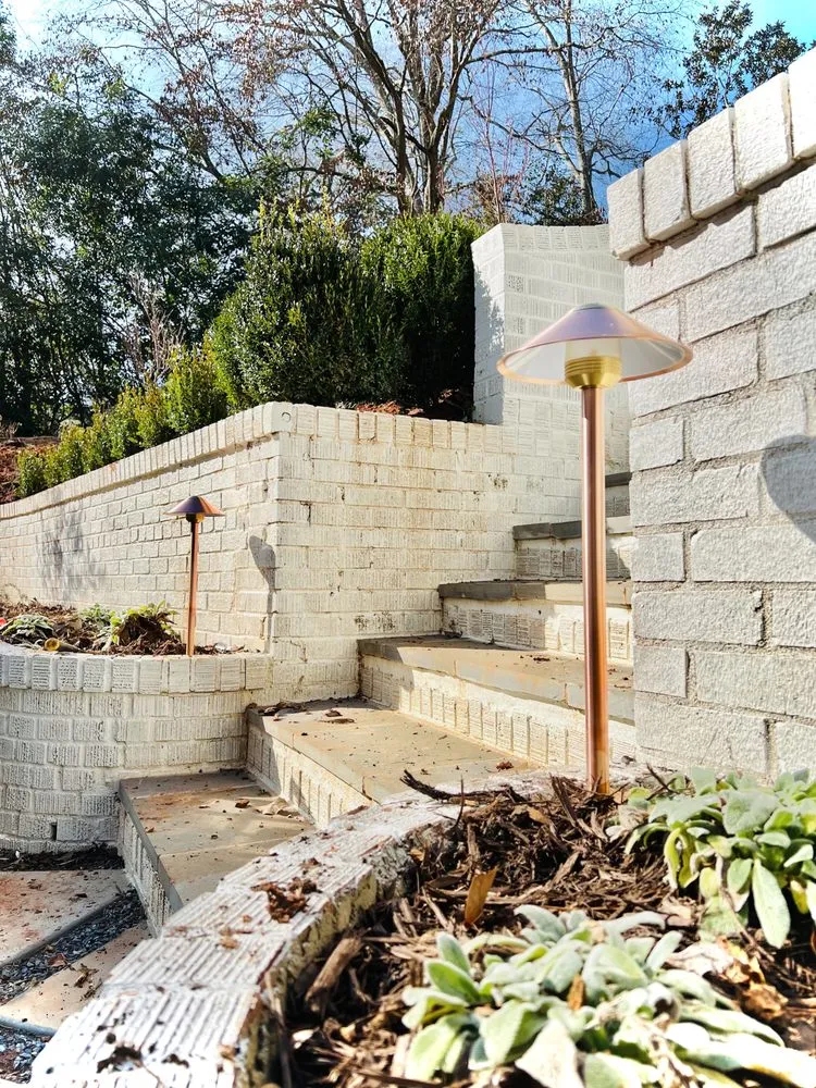 Local yard maintenance near you in Simpsonville, SC by Carson R. Hardscapes