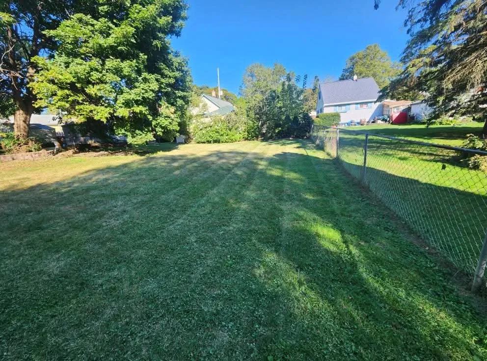 Professional outdoor landscaping in Lansing, MI - Carter and Sons Lawn Care