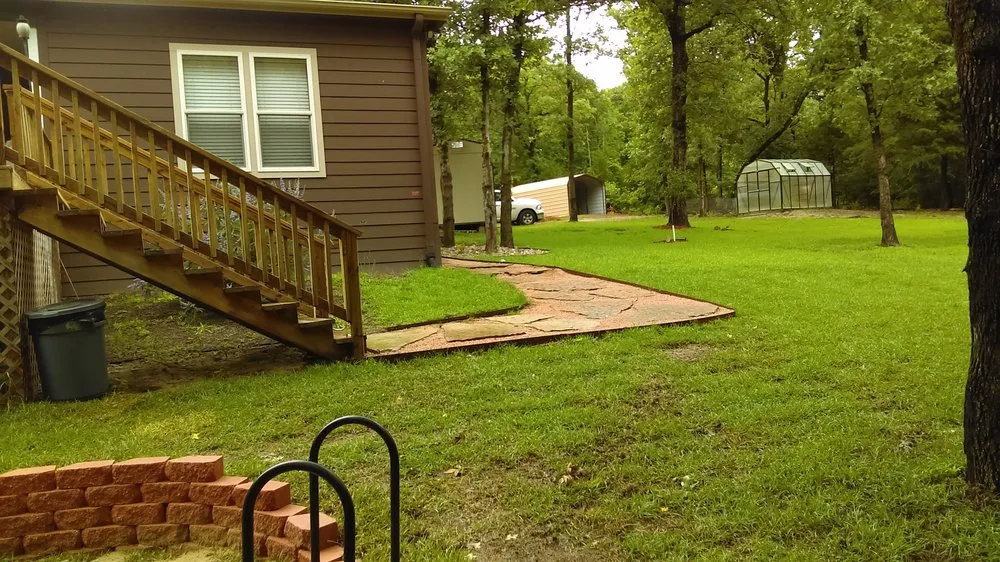 Trusted lawn care service in Athens, TX - Carter Cleanouts