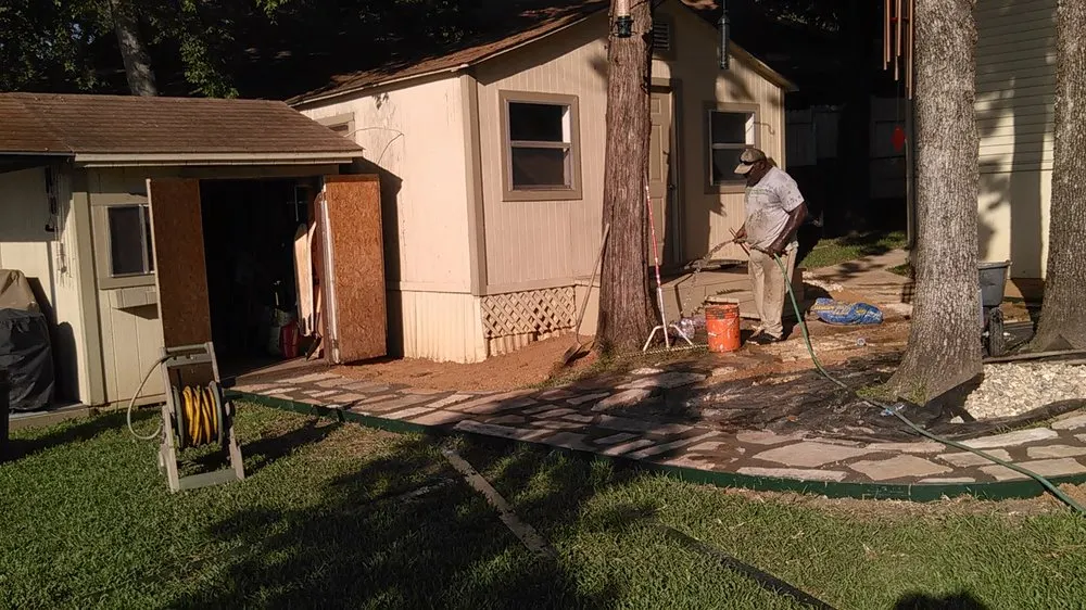 Reliable outdoor landscaping for outdoor upgrades across Athens, TX - Carter Cleanouts