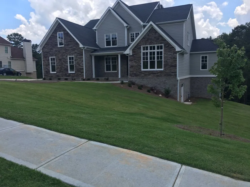 Reliable yard cleanup service experts serving Smyrna, GA - Carter Landscape Services