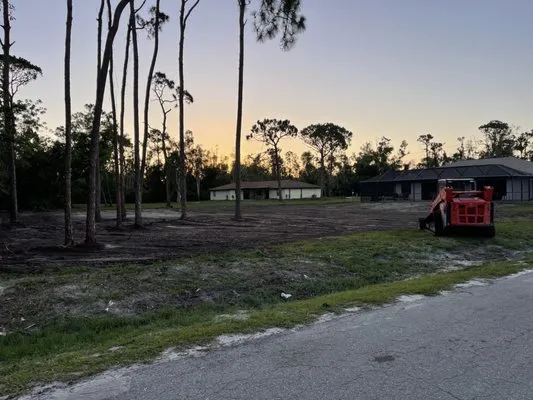 Carter Landscaping & Siteworks Logo