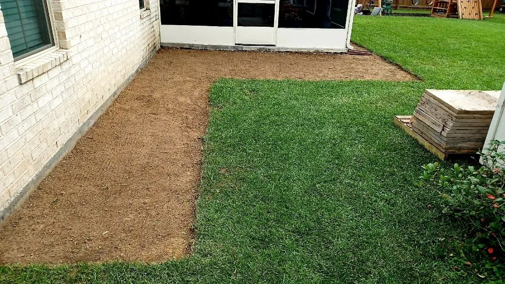 Reliable outdoor landscaping for year-round maintenance in Diamondhead, MS by Carter's Custom Contracting