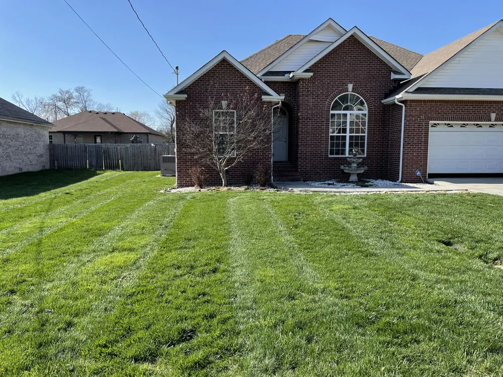 Affordable yard maintenance in Shelbyville, TN by Carters Cuts