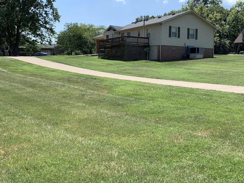 Top-rated landscape design in Shelbyville, TN by Carters Cuts