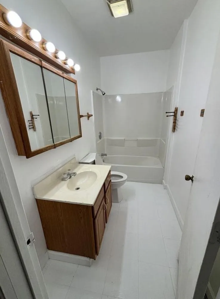 Local garden landscaping experts serving Champaign, IL - Cartier Cleaning Service