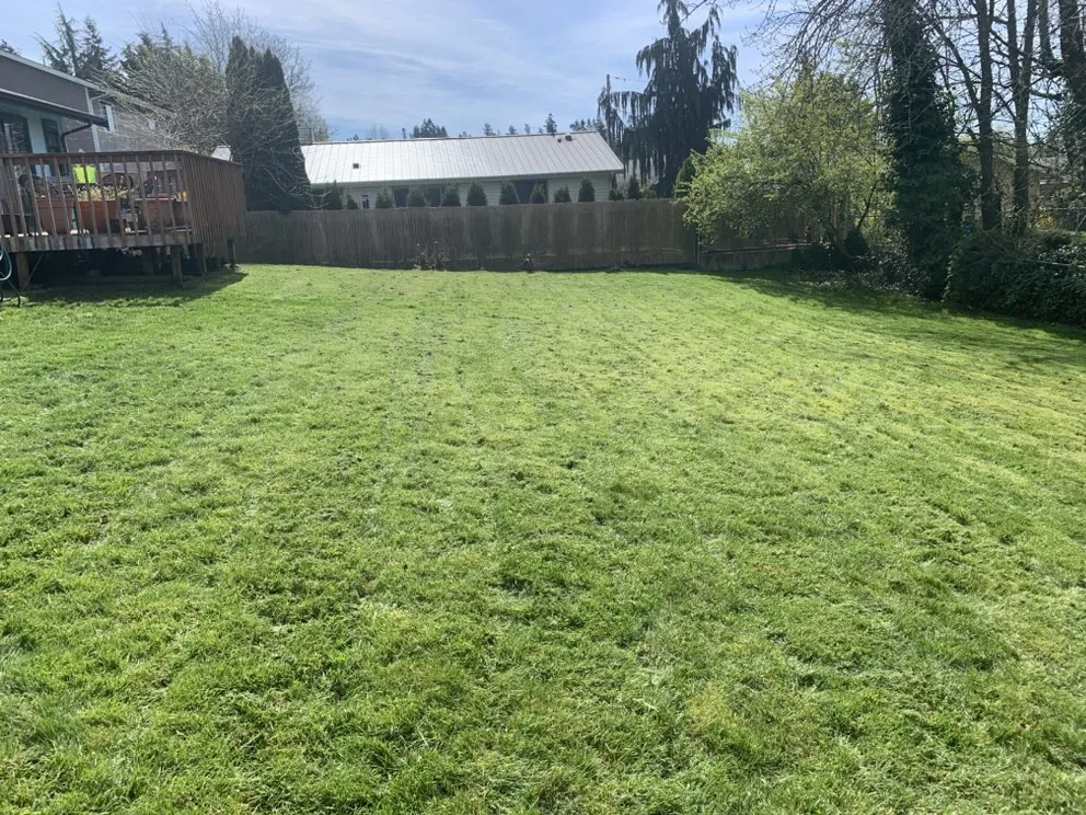 Reliable landscape installation in Des Moines, WA by Cartwright Cutting